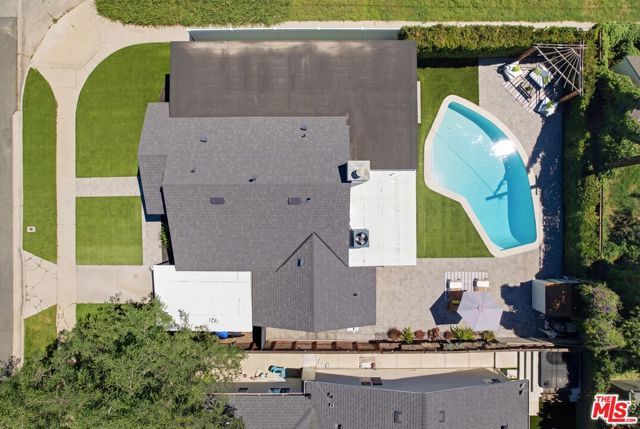 17320 Tiara Street, Encino (los Angeles), CA 91316