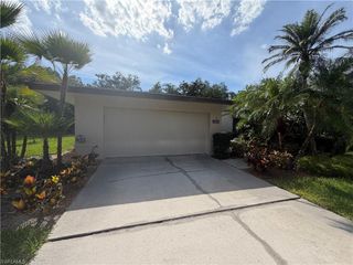 5883 Sand Oak DR, Fort Myers, FL 33919