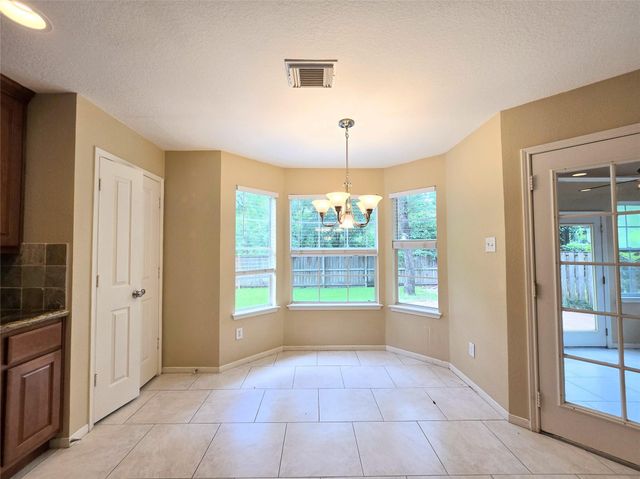134 W Greywing Circle, The Woodlands, TX 77382