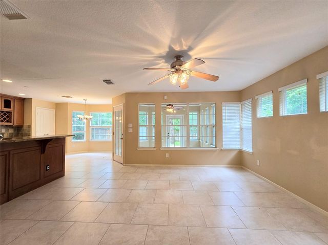 134 W Greywing Circle, The Woodlands, TX 77382