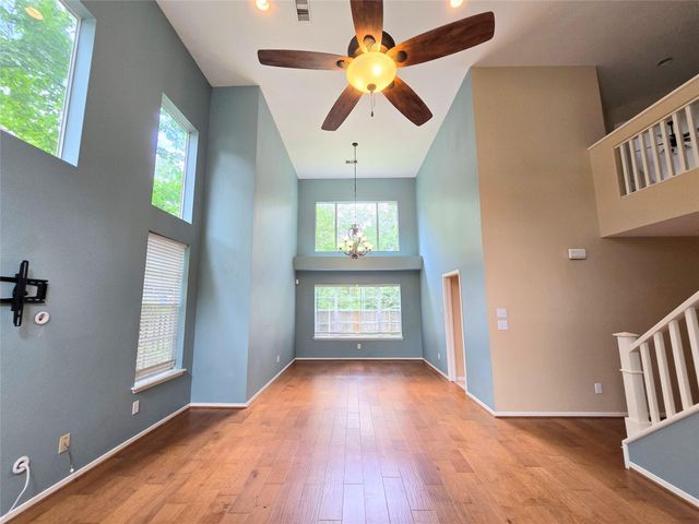 134 W Greywing Circle, The Woodlands, TX 77382