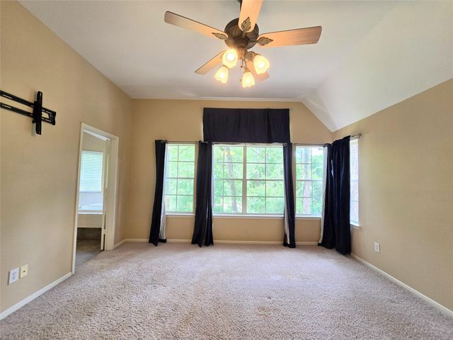 134 W Greywing Circle, The Woodlands, TX 77382