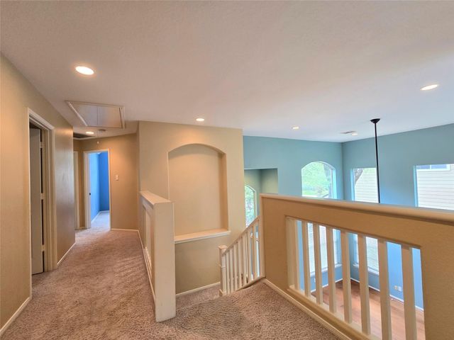 134 W Greywing Circle, The Woodlands, TX 77382