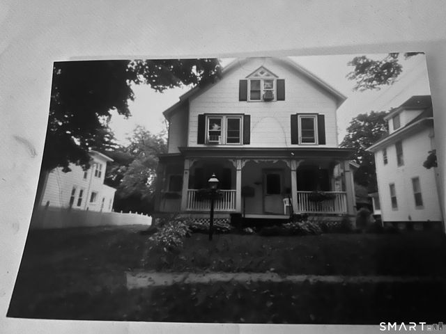 14 Pleasant Street, Danbury, CT 06811