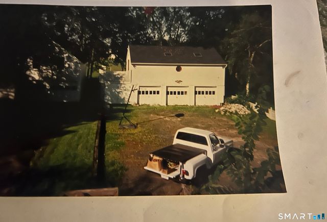 14 Pleasant Street, Danbury, CT 06811