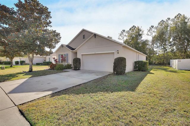 813 OAK HOLLOW LOOP, Deland, FL 32724