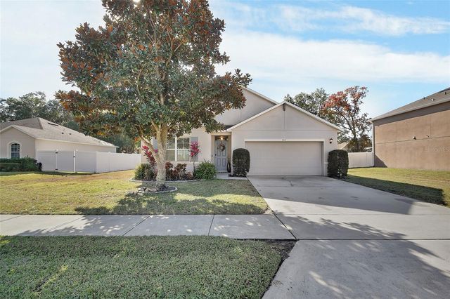 813 OAK HOLLOW LOOP, Deland, FL 32724