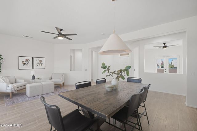 22408 N LAS VEGAS Drive, Sun City West, AZ 85375