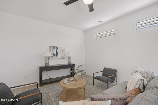 22408 N LAS VEGAS Drive, Sun City West, AZ 85375