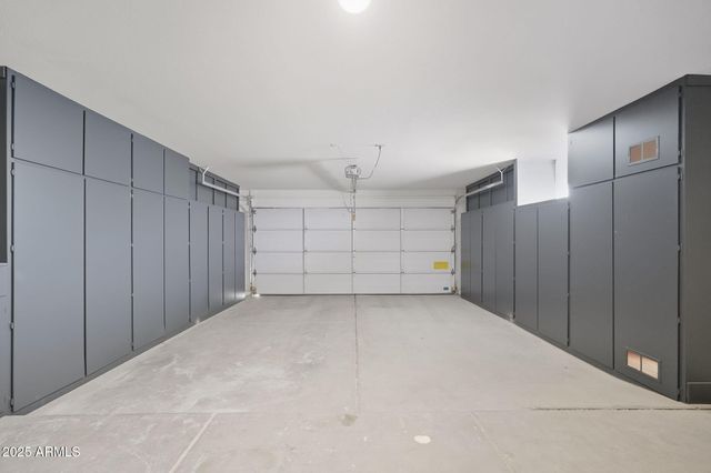 22408 N LAS VEGAS Drive, Sun City West, AZ 85375