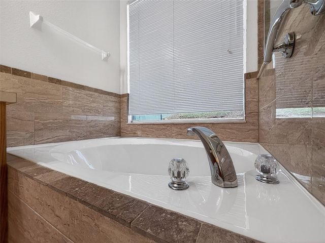 25143 CHIPSHOT COURT, Sorrento, FL 32776