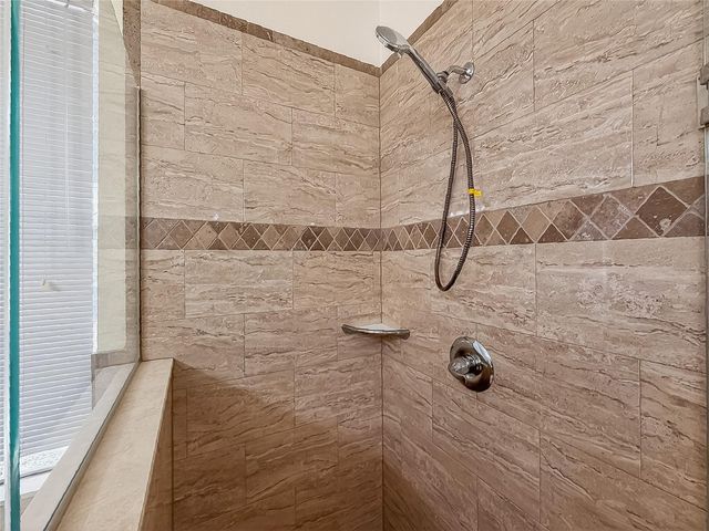 25143 CHIPSHOT COURT, Sorrento, FL 32776