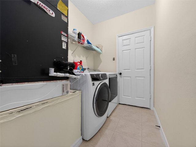 25143 CHIPSHOT COURT, Sorrento, FL 32776