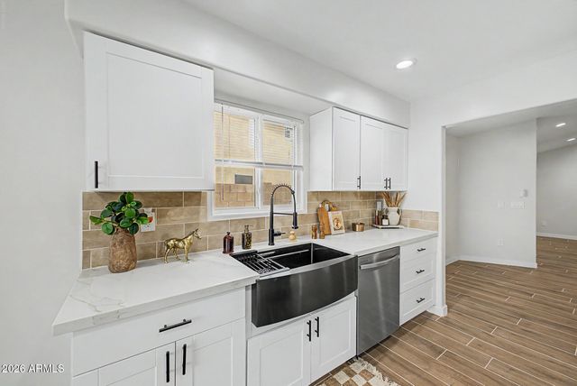 15605 W MAGNOLIA Street, Goodyear, AZ 85338