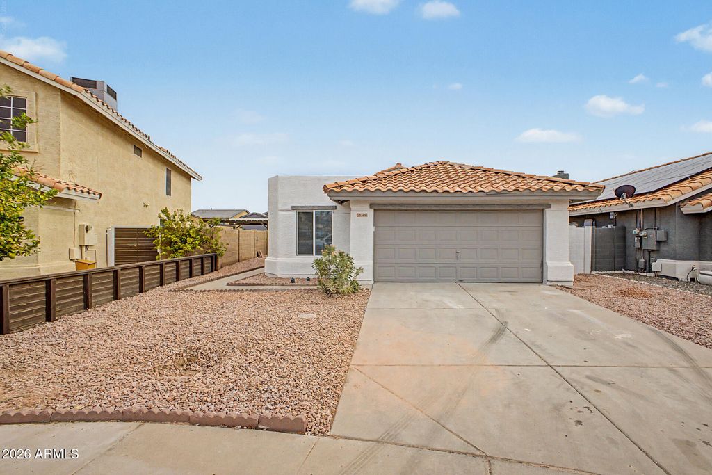 15605 W MAGNOLIA Street, Goodyear, AZ 85338