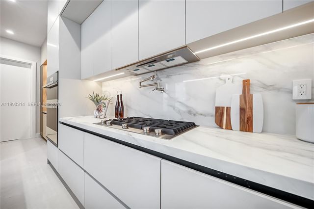804 NE 16th Terrace, Fort Lauderdale, FL 33304