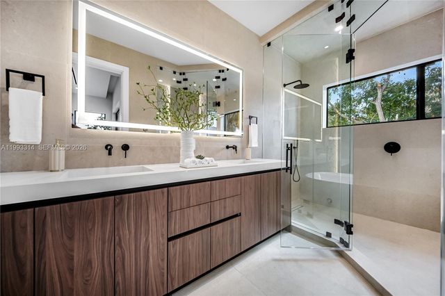 804 NE 16th Terrace, Fort Lauderdale, FL 33304