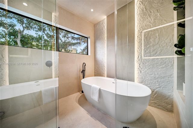 804 NE 16th Terrace, Fort Lauderdale, FL 33304