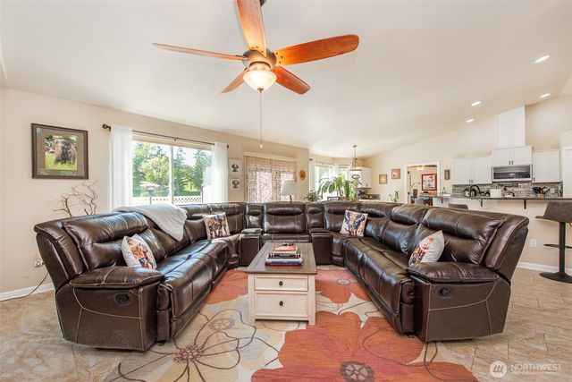 192 Michael Earl Way, Sequim, WA 98382