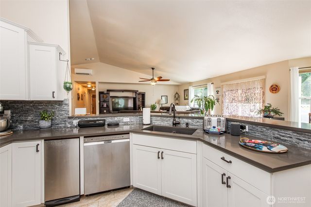 192 Michael Earl Way, Sequim, WA 98382