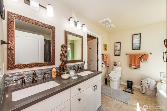 192 Michael Earl Way, Sequim, WA 98382