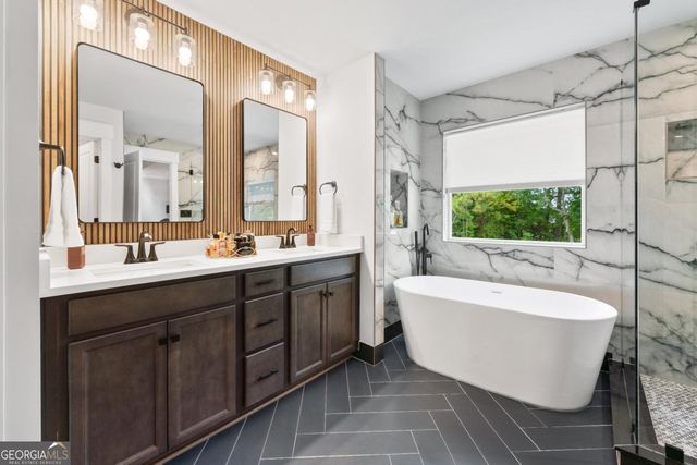 4756 Cooling Water Circle, Powder Springs, GA 30127