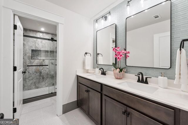 4756 Cooling Water Circle, Powder Springs, GA 30127