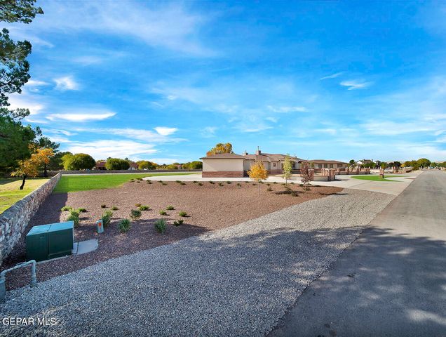 7 CIELO DEL ESTE, Anthony, NM 88021