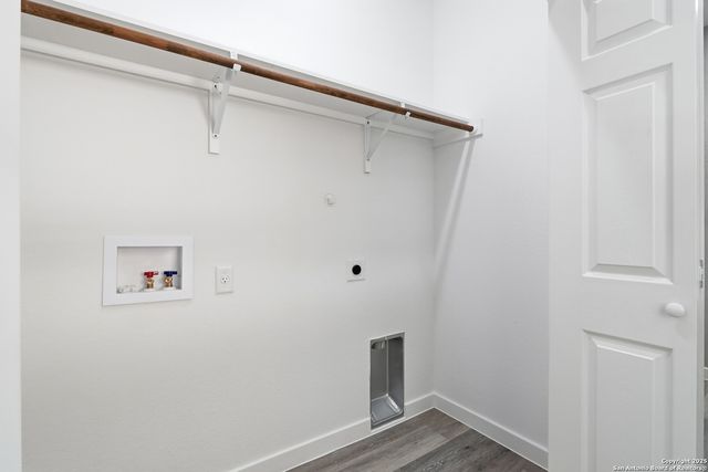 930 Gladstone, San Antonio, TX 78225