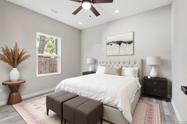 930 Gladstone, San Antonio, TX 78225