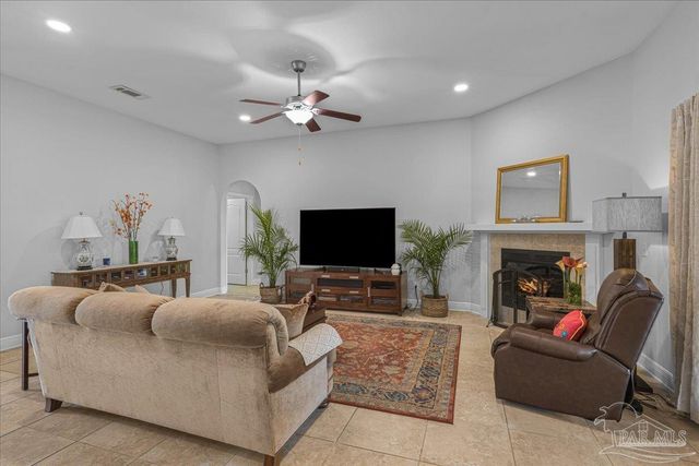 5997 Stonechase Blvd, Pace, FL 32571