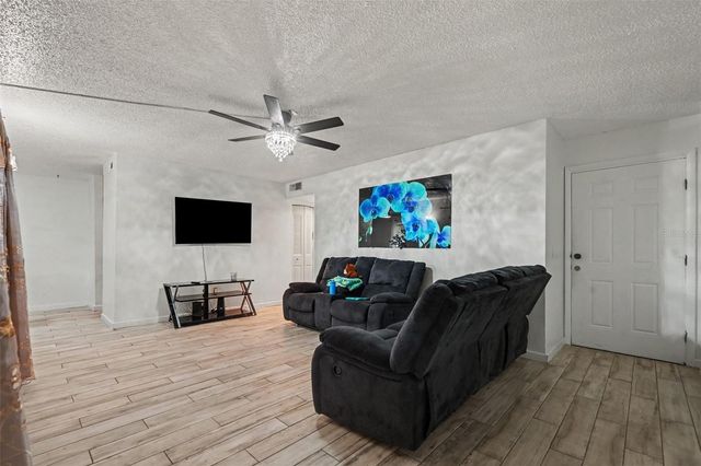 4008 CORTEZ DRIVE B, Tampa, FL 33614