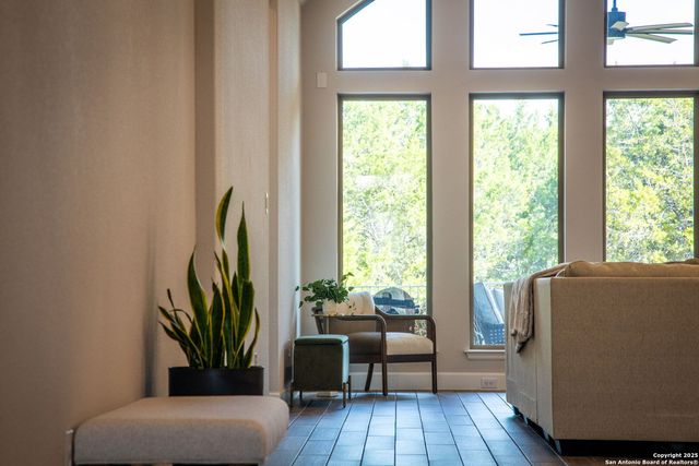 358 Bridle Trail, New Braunfels, TX 78132