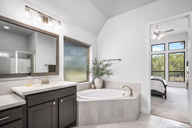 358 Bridle Trail, New Braunfels, TX 78132