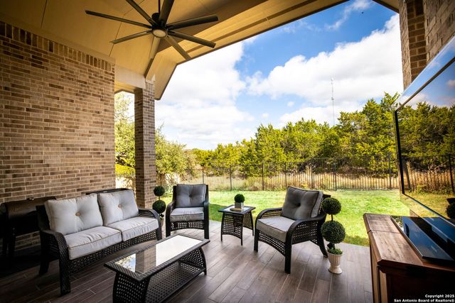 358 Bridle Trail, New Braunfels, TX 78132