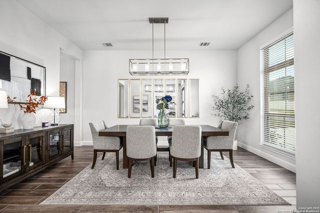 358 Bridle Trail, New Braunfels, TX 78132