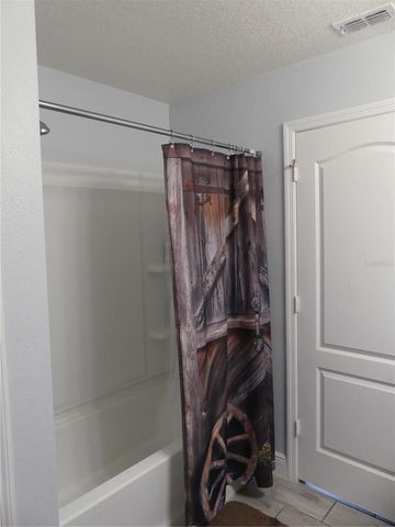 3073 LAKES CREST AVENUE, St Cloud, FL 34772