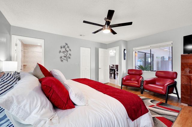 10090 SW 16th Place, Davie, FL 33324