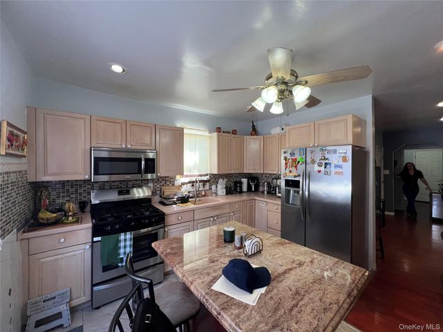 21911 131st Avenue, Laurelton, NY 11413