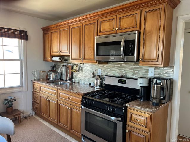 21911 131st Avenue, Laurelton, NY 11413