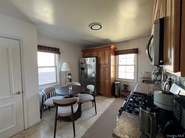 21911 131st Avenue, Laurelton, NY 11413