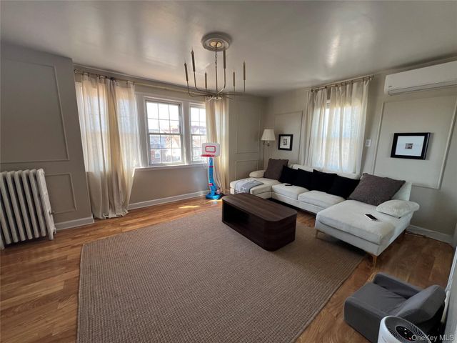 21911 131st Avenue, Laurelton, NY 11413