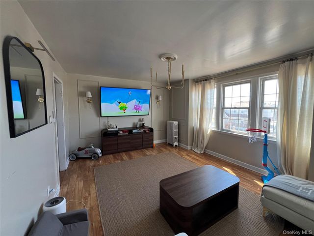 21911 131st Avenue, Laurelton, NY 11413