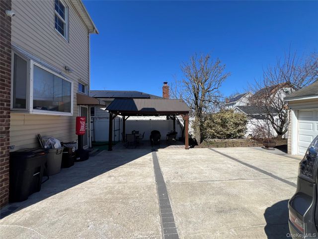 21911 131st Avenue, Laurelton, NY 11413