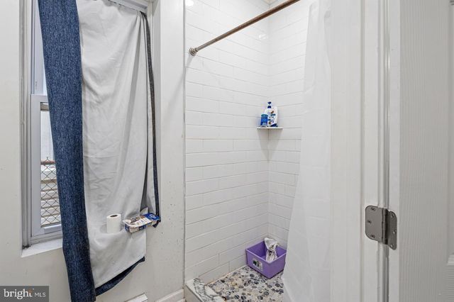 5663 BOYER ST, Philadelphia, PA 19138
