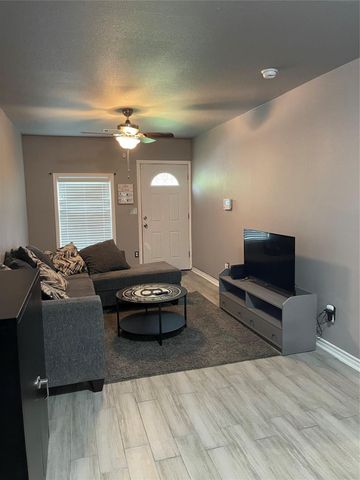 835 Fortune Street, Houston, TX 77088