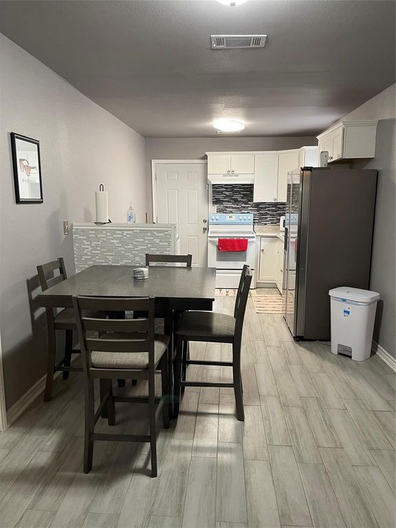 835 Fortune Street, Houston, TX 77088