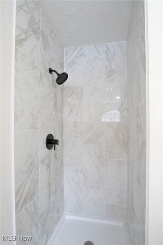 264 Finchfield Circle, Macedonia, OH 44056