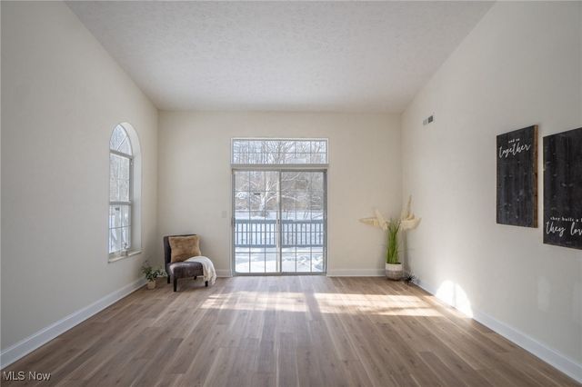 264 Finchfield Circle, Macedonia, OH 44056