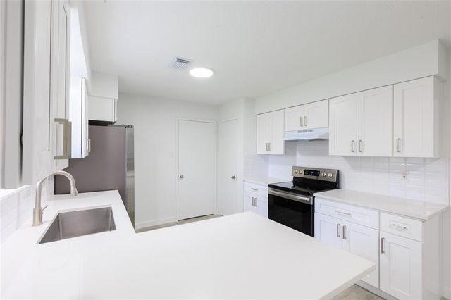 2510 Straight Creek Drive, Houston, TX 77017